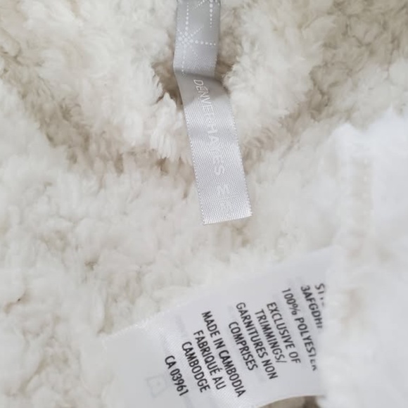 Denver Hayes Plush Light Fleece Robe  Sz M fits S-M 34-35 bust - Picture 8 of 8